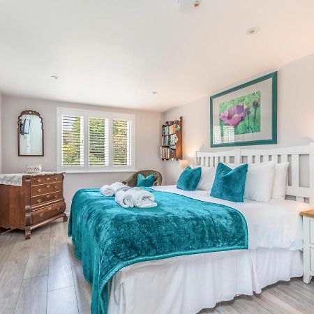 Pass The Keys Charming Apartment Attached To Thatched Cottage Chichester Exterior foto